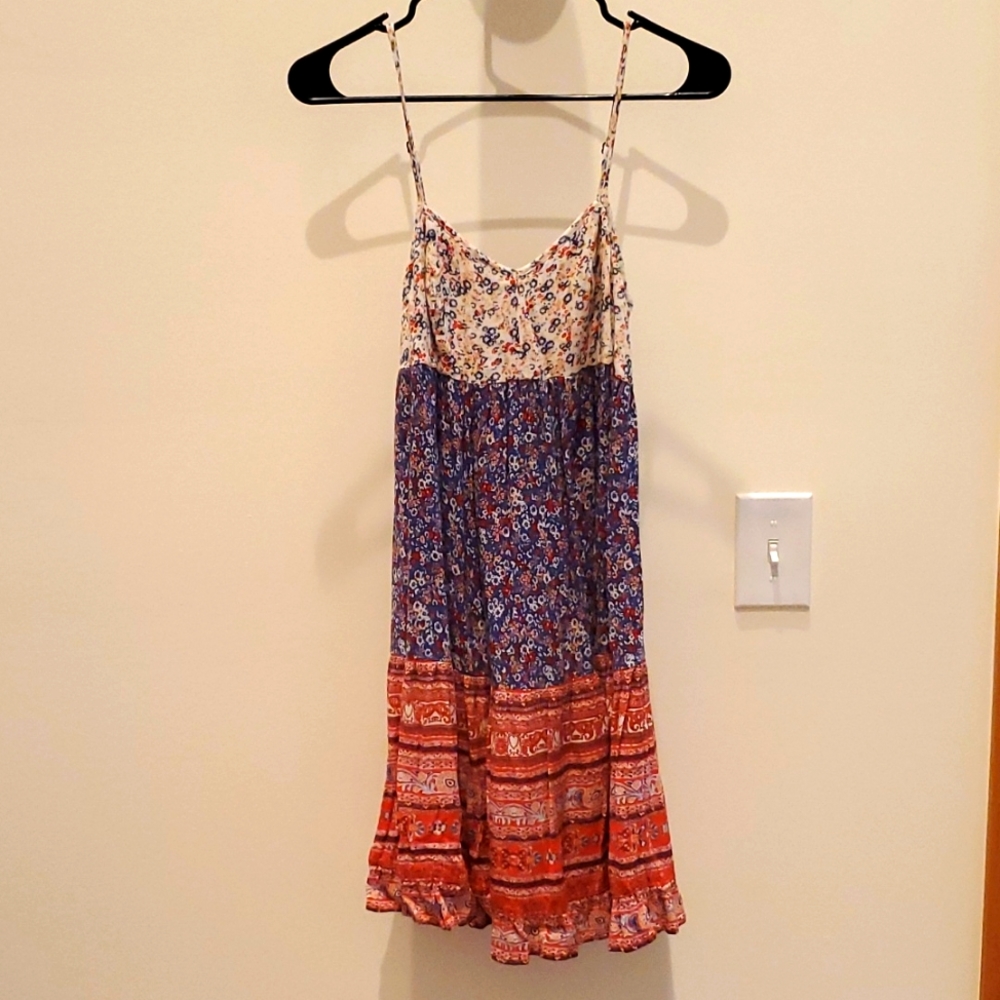 Xhilaration floral red white and blue dress medium
